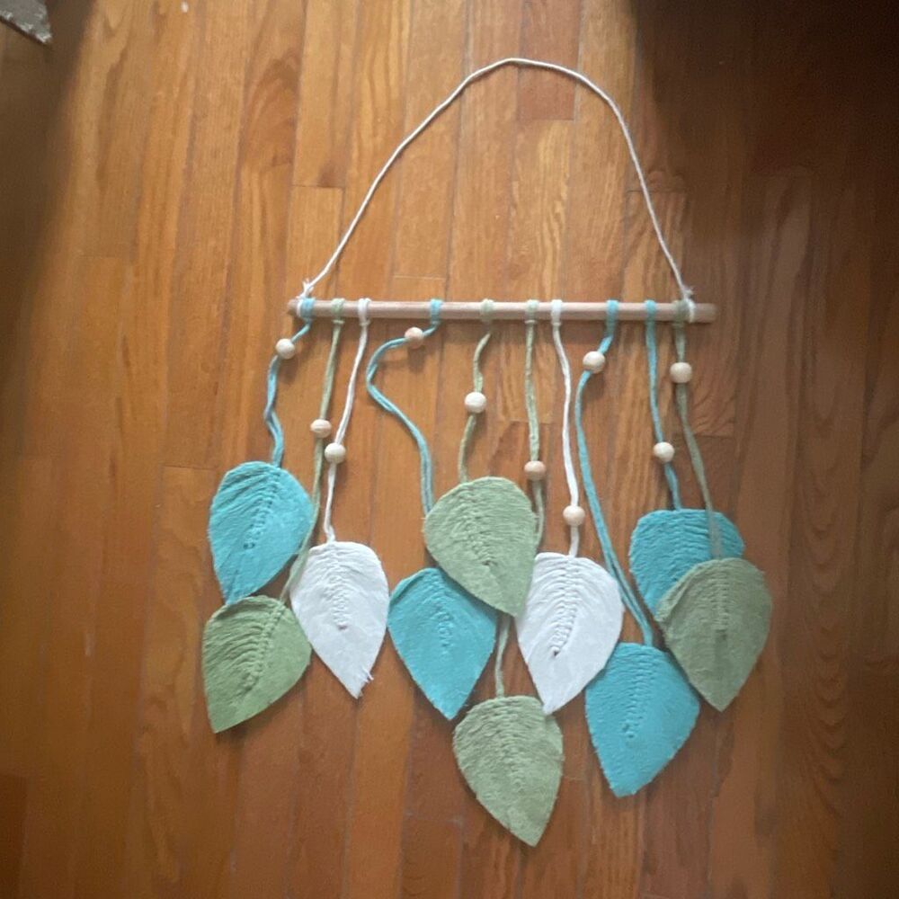 Sage green Macrame wall hanging boho bohemian yarn woven tapestry decoration - Picture 7 of 11